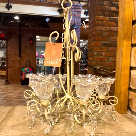 NWT Gallery of Light Iron Candle Chandelier - Picture 1 of 2